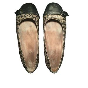 Women’s Abeo Taryn Neutral size 7 Leopard Metallic Flat